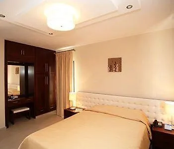 Aparthotel Avillion 4*