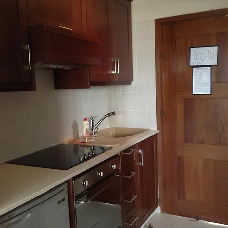 Avillion Aparthotel Klorakas